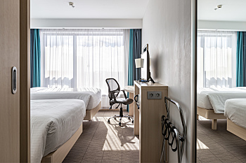 Интерьерная фотосъемка отеля Hampton by Hilton